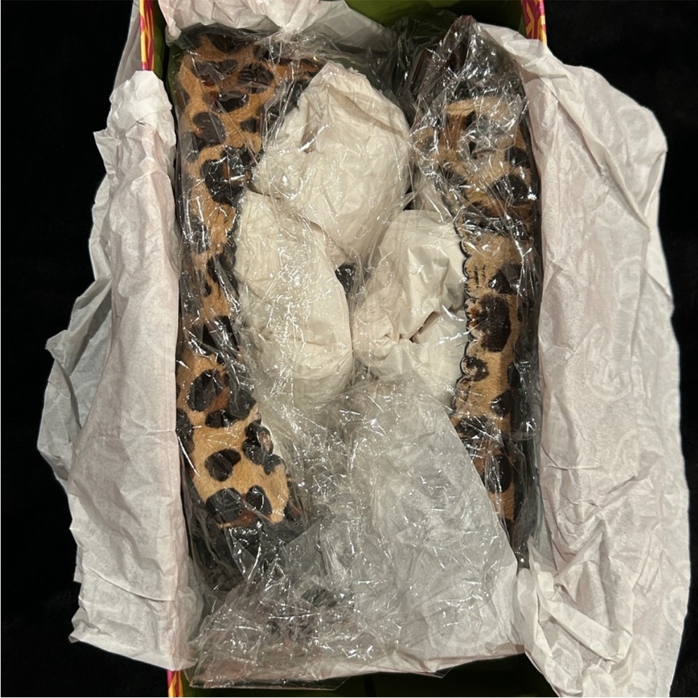 Tory Burch Leopard Print Ballet Flats - Picture 3 of 3